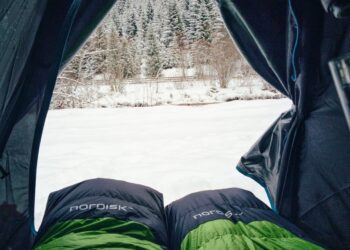 Sleeping Bags for Every Explorer: How to Stay Warm Outside