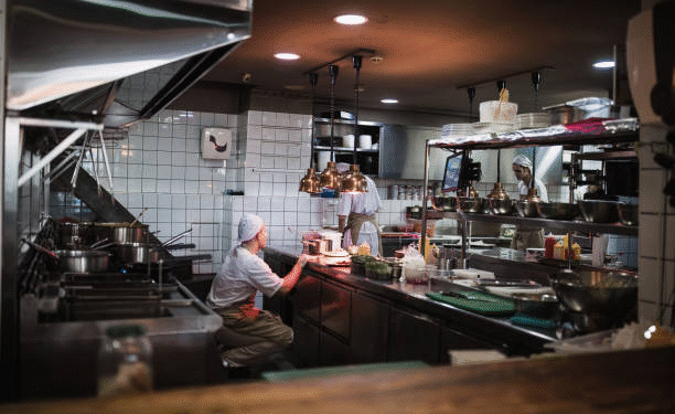 The Future of Commercial Kitchens: Trends That Are Changing How Restaurants and Kitchens Operate