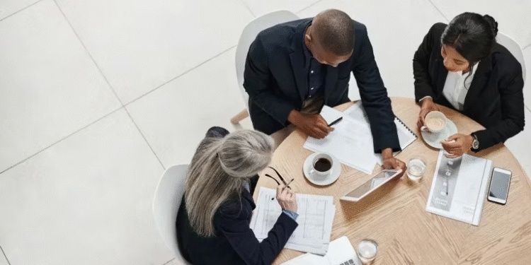 Navigating U.S. Employment Regulations with Employer of Record (EOR) Services