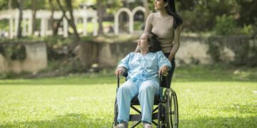 How to Choose the Best Assisted Living Facility: Factors to Consider