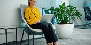 Integrating an AI Professional Headshot Generator into Your Personal Branding Workflow